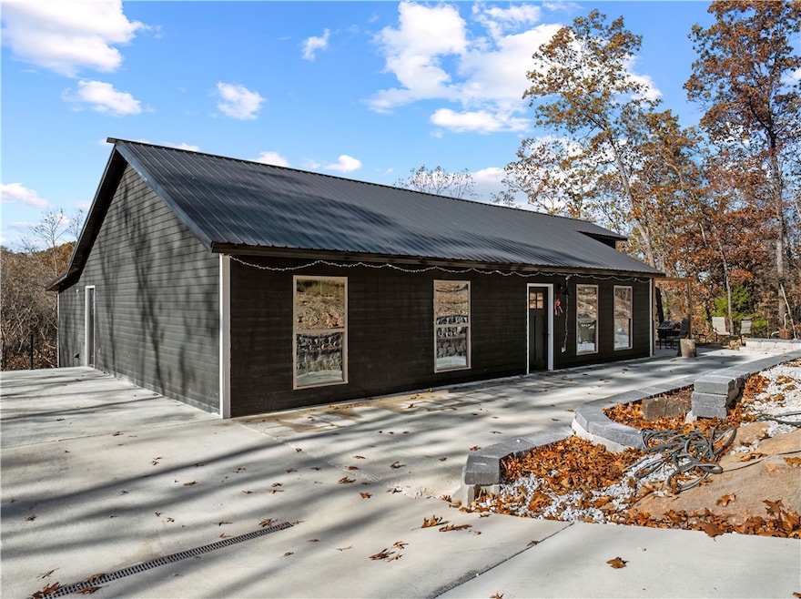 6144 Parliament Dr N, Harrison, AR 72601 - photo 1