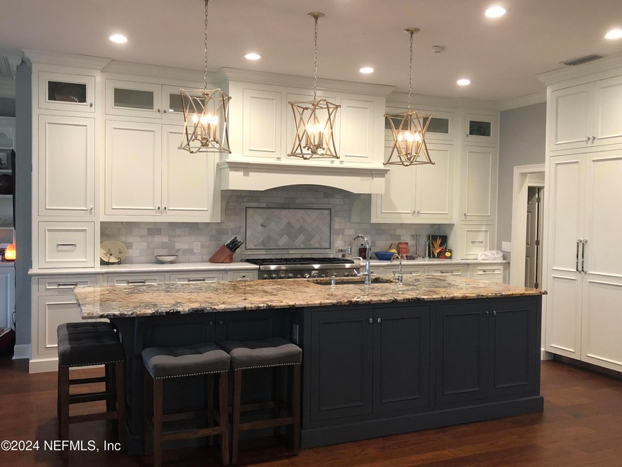 105 Linkside Kitchen