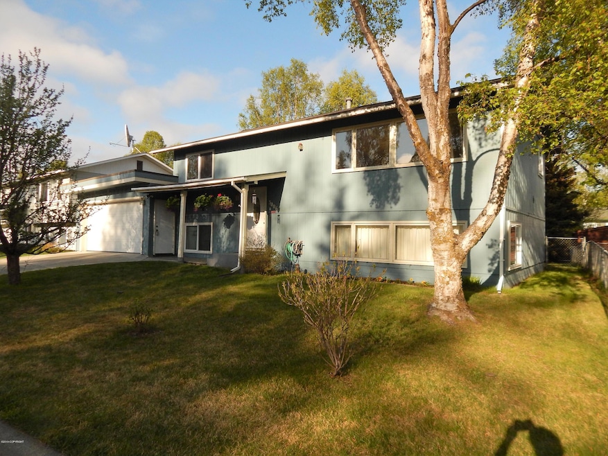 3006 Donington Dr, Anchorage, AK 99504 - photo 1