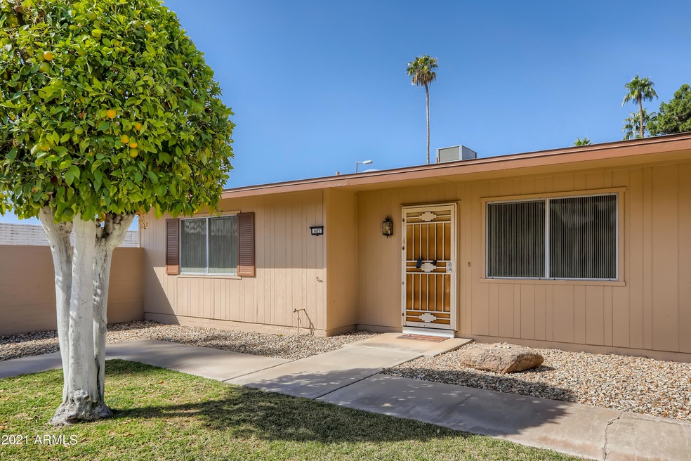 10857 W Santa fe Dr, Sun City, AZ 85351 - photo 1