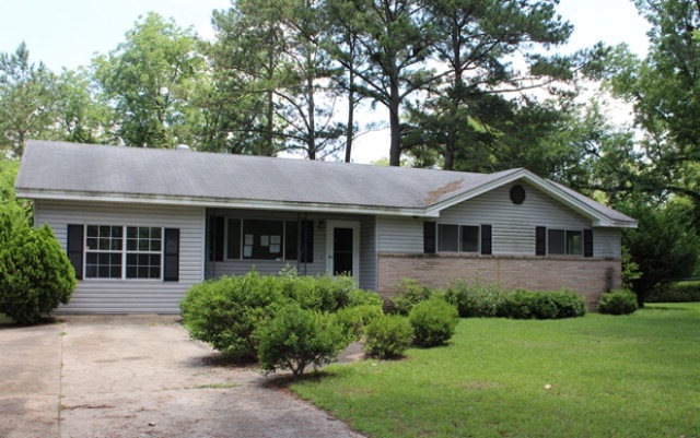 712 S Magnolia St, Albany, GA 31707 - photo 1