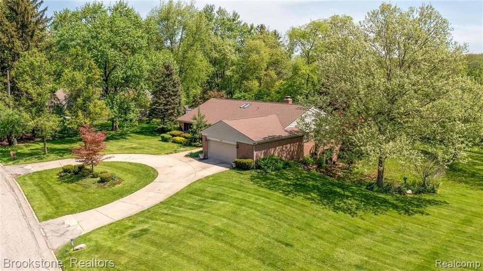 895 Bloomcrest Drive.