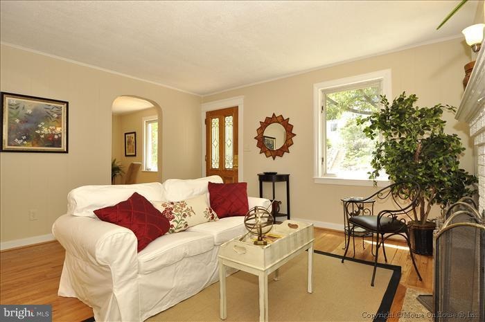 608 Ethan Allen Ave, Takoma Park, MD 20912 - photo 1