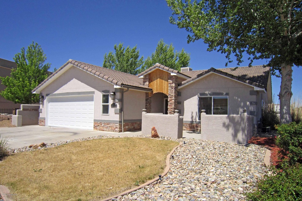 4810 Rio St, Farmington, NM 87402 - photo 1