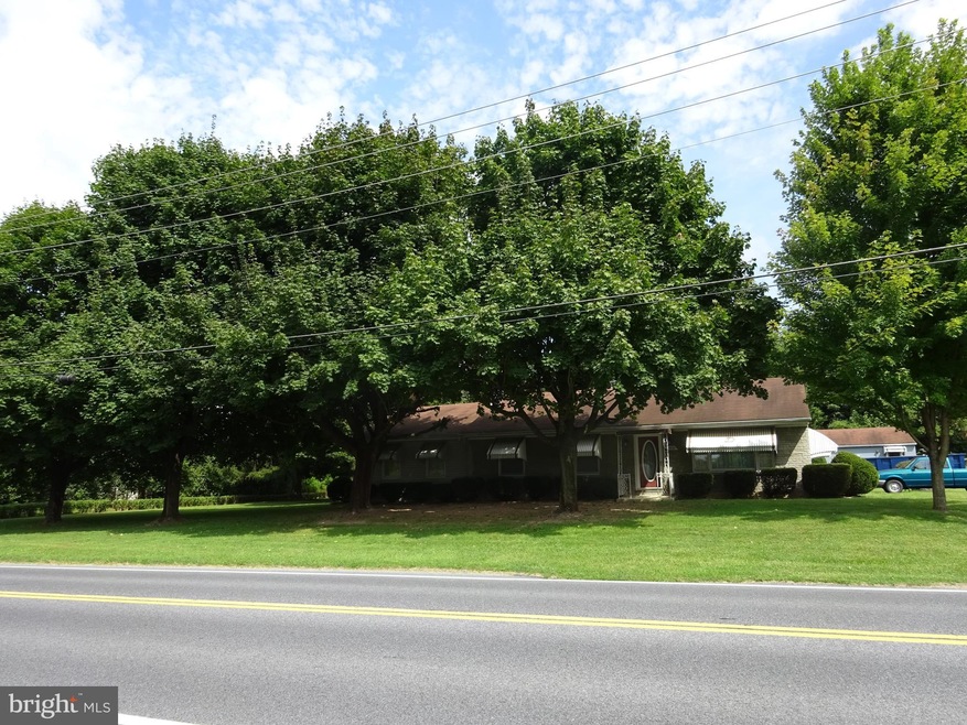 14880 Molly Pitcher Hwy, Greencastle, PA 17225 - photo 1