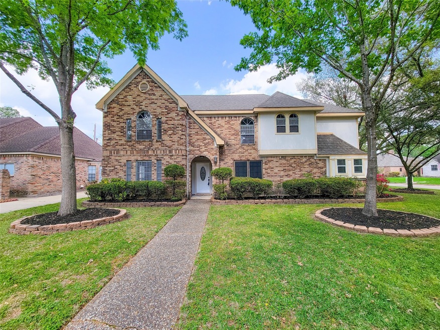 7727 Creek Glen Dr, Houston, TX 77095 - photo 1