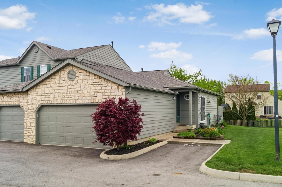 731 Parkbluff Way, Lewis Center, OH 43035 - photo 1