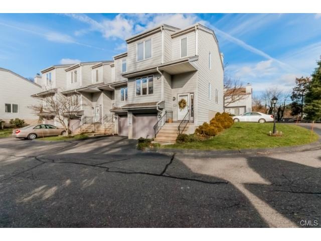 65 Wolfpit Ave unit 1D, Norwalk, CT 06851 - photo 1