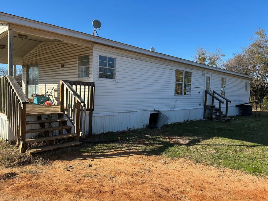 297 Oak Valley Ln, Springtown, TX 76082 - photo 1