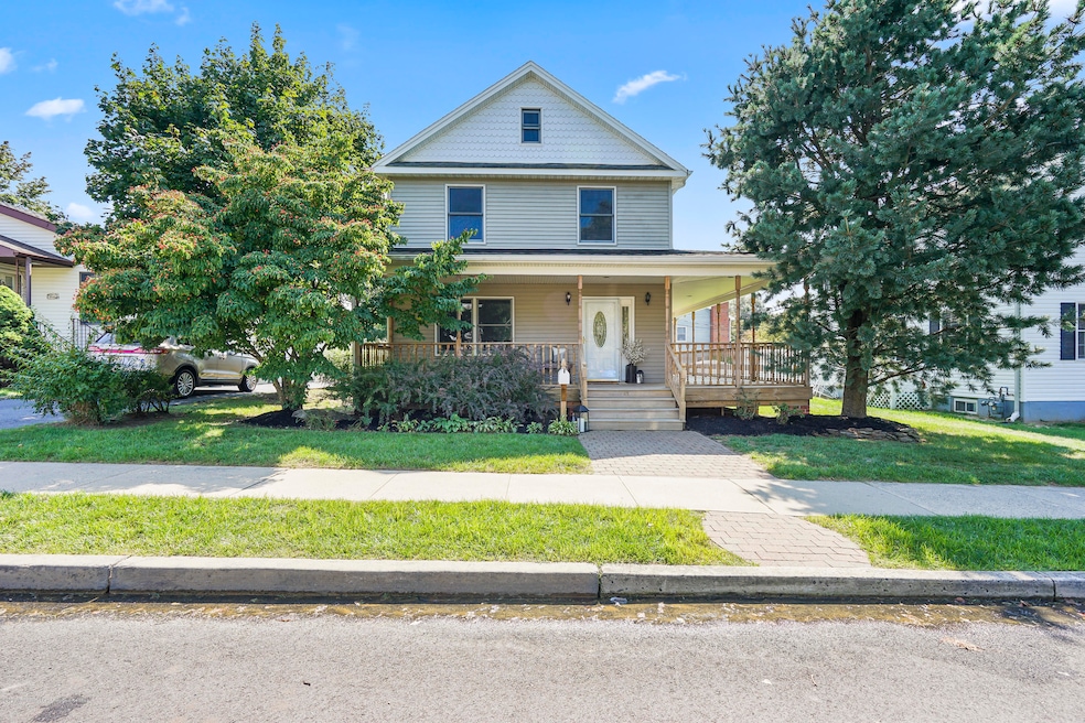 65 Asbury Ave, Atlantic Highlands, NJ 07716 - photo 1