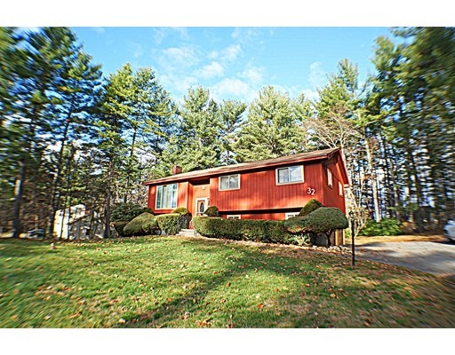 32 Ross Dr, Londonderry, NH 03053 - photo 1