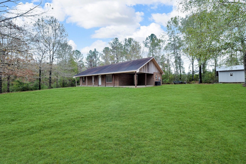 53 Gipson Sanford Ln, Columbia, MS 39429 - photo 1