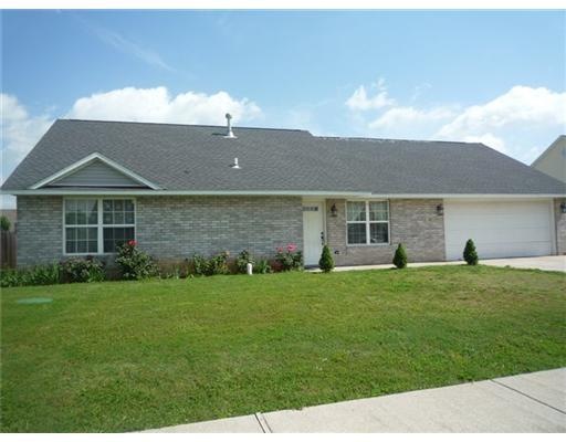 207 Joy Carol Loop, Bethel Heights, AR 72764 - photo 1