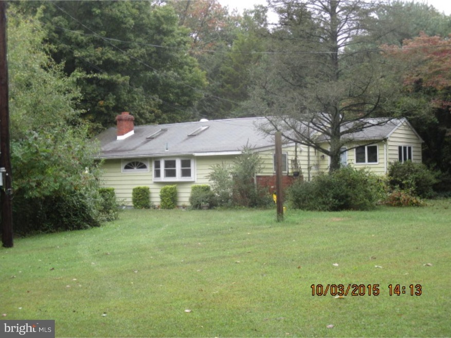 2715 Fries Mill Rd, Williamstown, NJ 08094 - photo 1