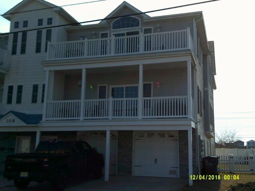 308 W Garfield Ave unit 101, Wildwood, NJ 08260 - photo 1