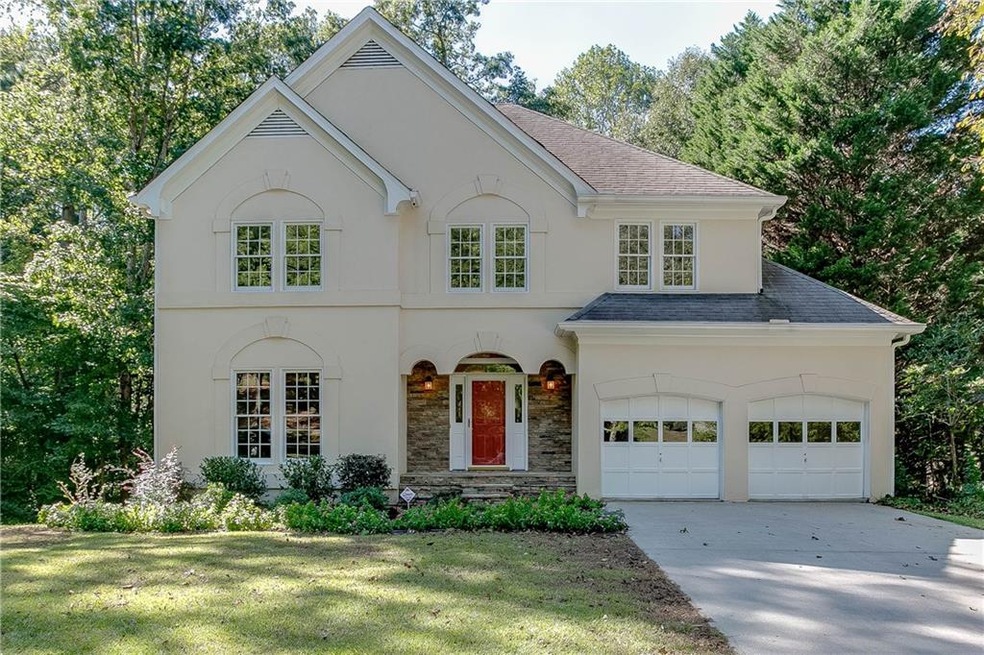 4560 Settles Point Rd, Suwanee, Ga 30024