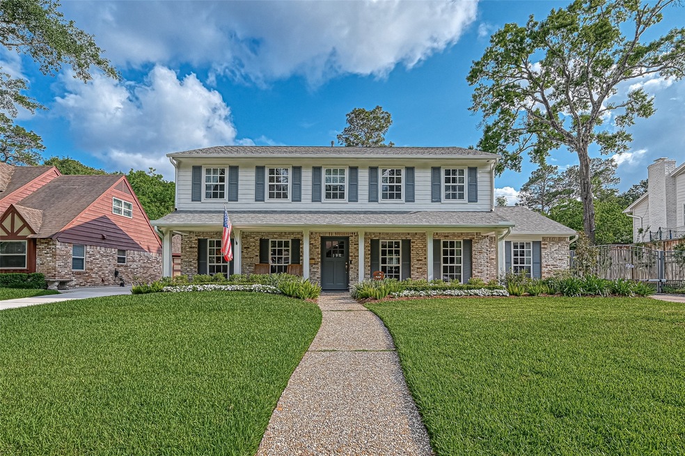 13315 Kingsride Ln, Houston, TX 77079 - photo 1