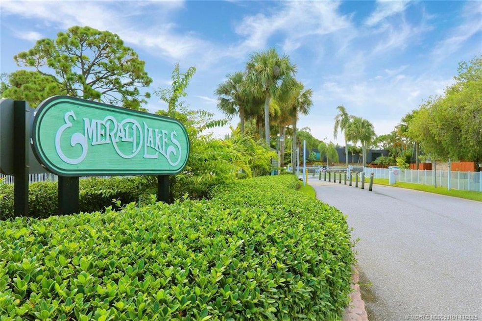 5662 SE Windsong Ln unit 408, Stuart, FL 34997 - photo 1