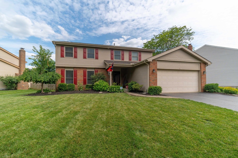 8480 Bridletree Way (2 of 71)