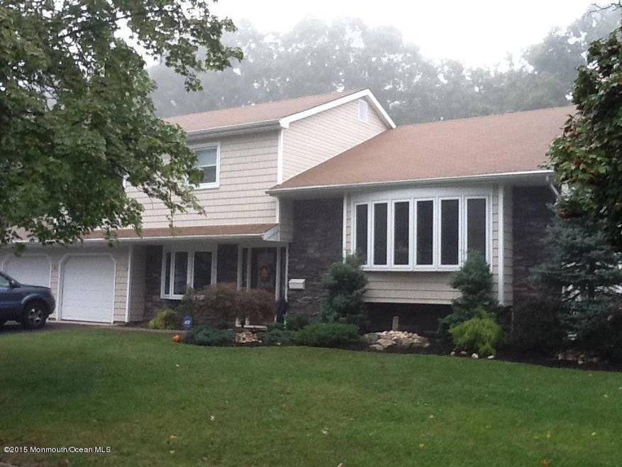 16 Sugarbush Rd, Howell, NJ 07731 - photo 1