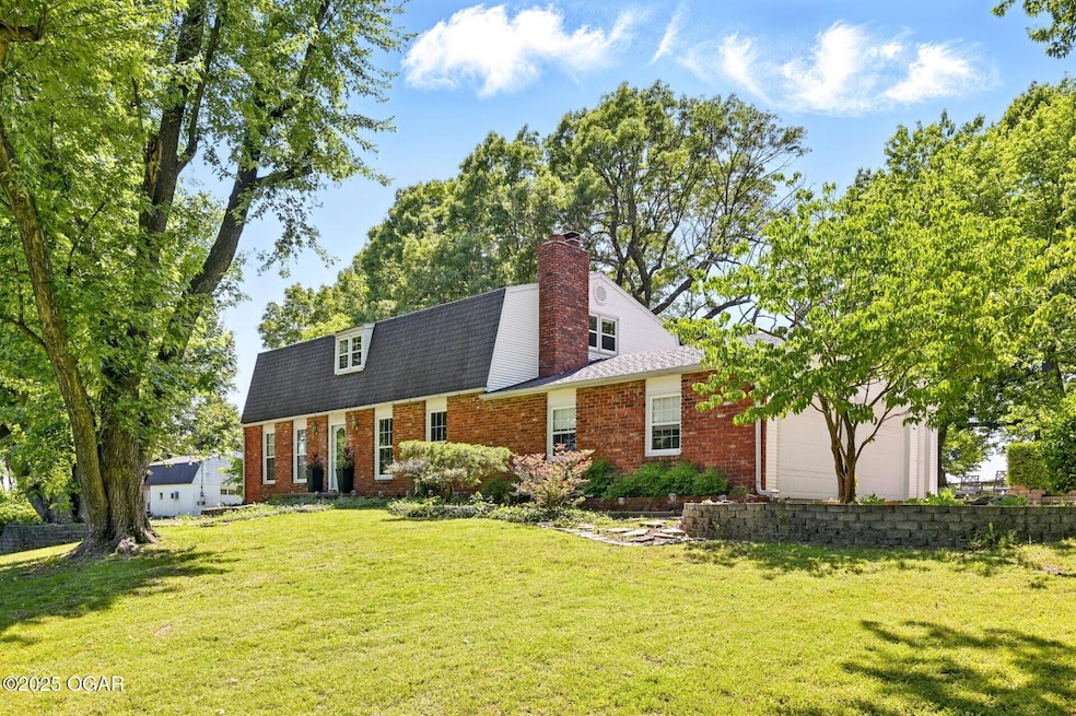 1306 Marion Dr, Neosho, MO 64850 - photo 1