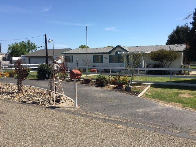 4766 Montgomery Rd, Oakdale, CA 95361 - photo 1