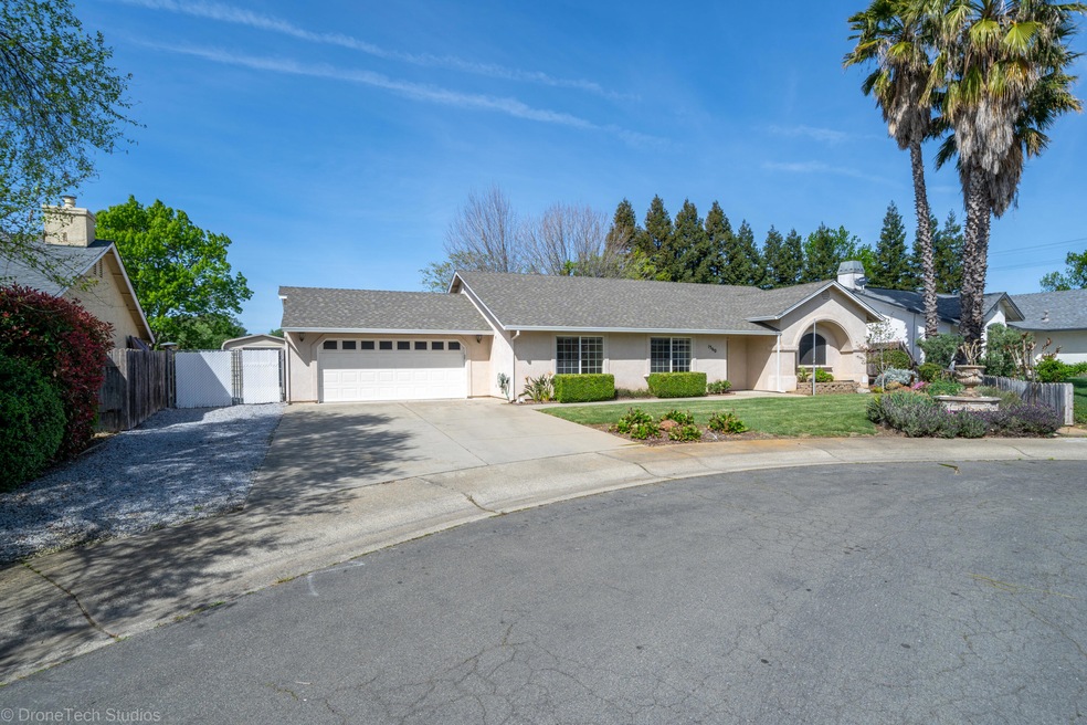 1360 Lavender Way-1