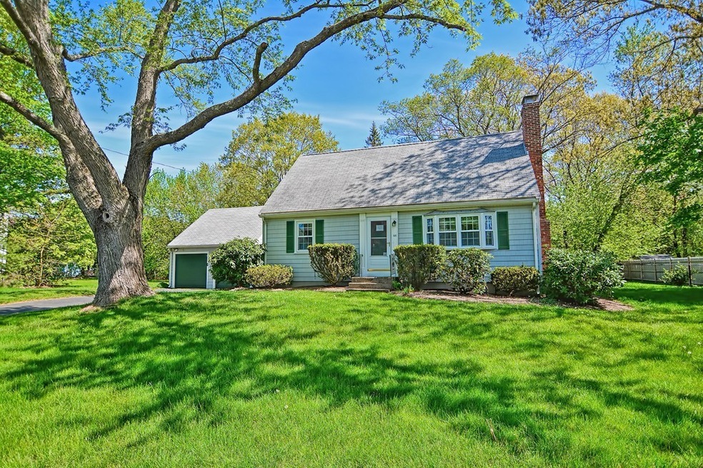 105 Beach St, Foxboro, MA 02035 - photo 1