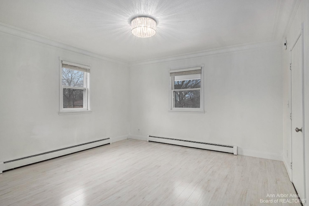 Entry level living room