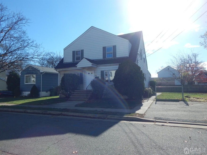 102 Wisteria St unit 1, Edison, NJ 08817 - photo 1