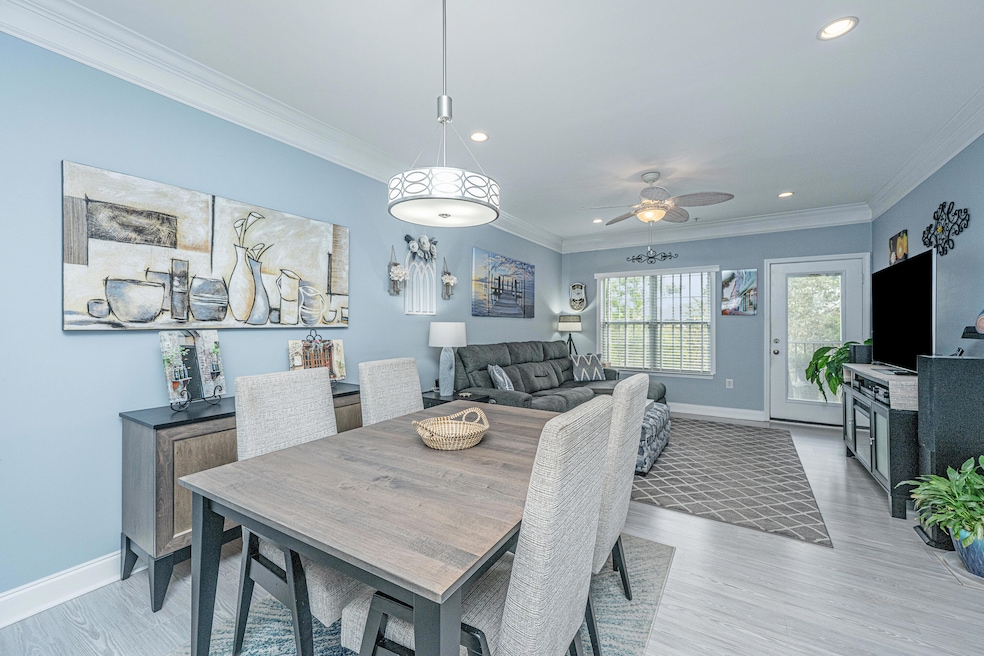 Under Contract $425,000