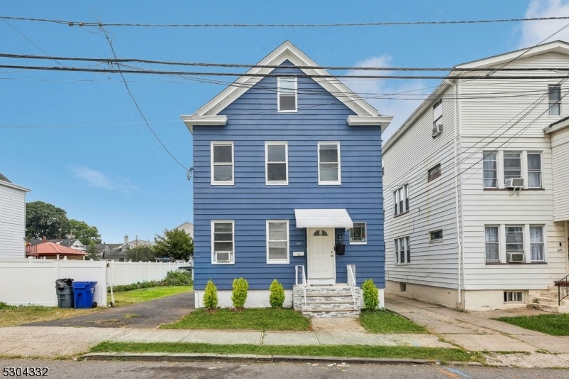 Sold $665,000 • Co-Listing Agent