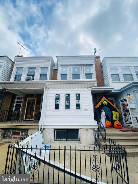 4219 Ormond St, Philadelphia, PA 19124 - photo 1