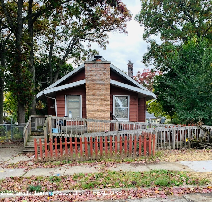 1128 Dakin St, Lansing, MI 48912 - photo 1