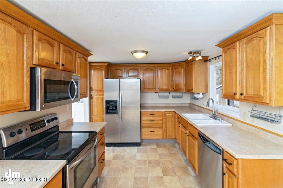 2103 W 32nd Ave, Anchorage, AK 99517 - photo 1