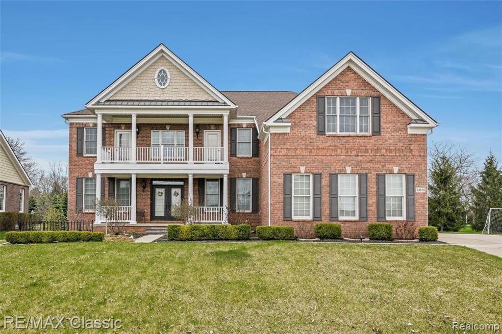 24878 Acorn Trail