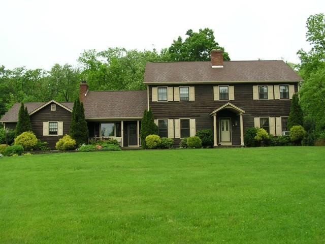 4 Taylor Dr, New Fairfield, CT 06812 - photo 1