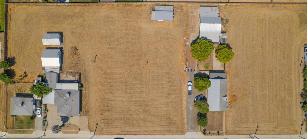 For Sale $685,000 • Co-Listing Agent