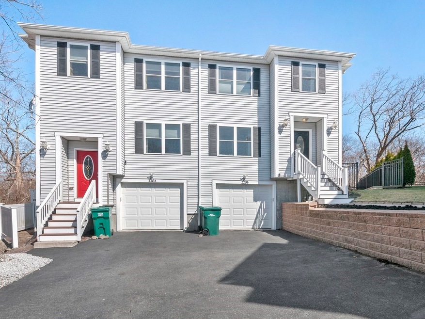 220 Fairmount Ave unit B, Lynn, MA 01905 - photo 1