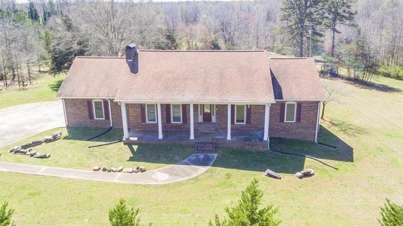 17447 Highway 106, Eastanollee, GA 30538 - photo 1