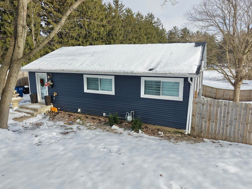 1401 Rumely St, La Porte, IN 46350 - photo 1