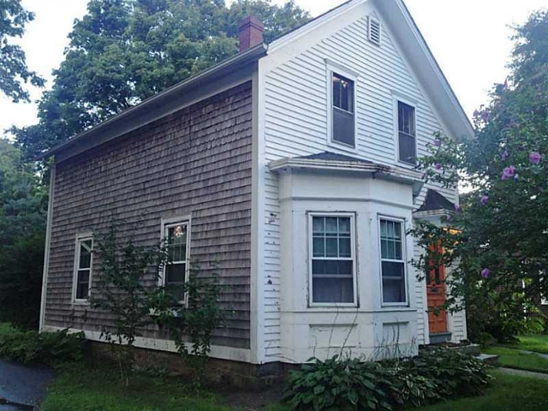 52 Mechanic St, Wakefield, RI 02879 - photo 1