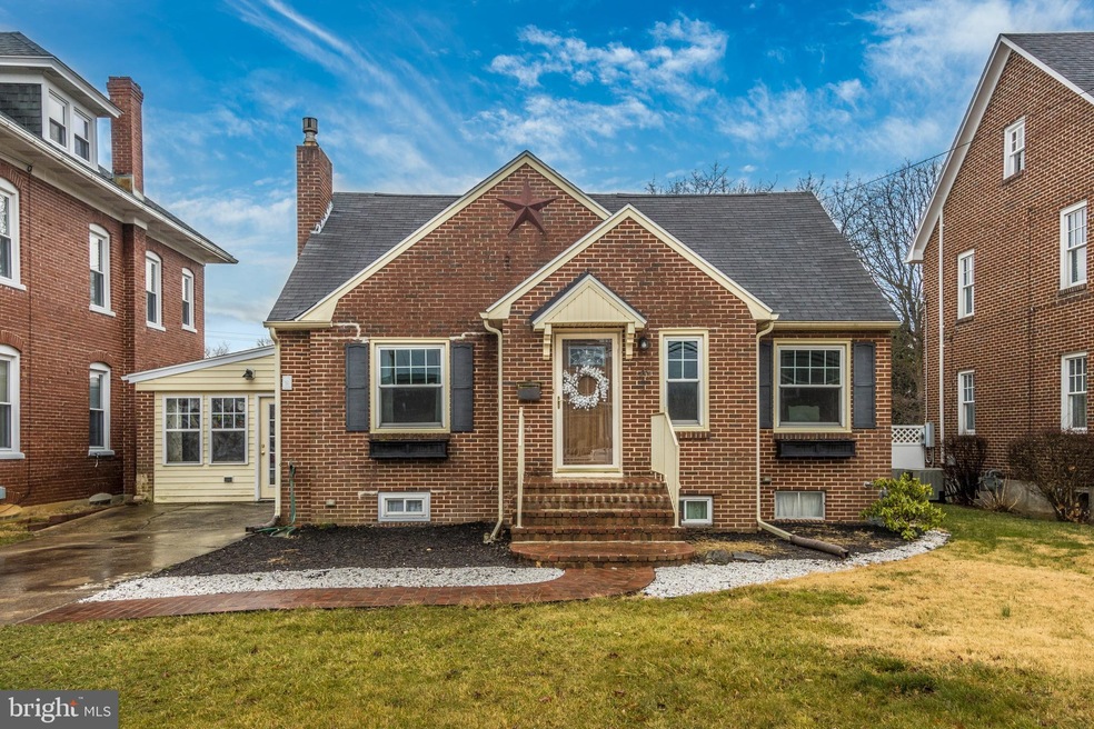 17437 Virginia Ave, Hagerstown, MD 21740 - photo 1