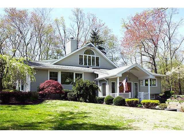 245 Sickletown Rd, Orangeburg, NY 10962 - photo 1