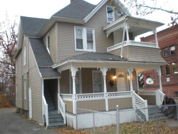 108 Alden St unit 1, Springfield, MA 01109 - photo 1