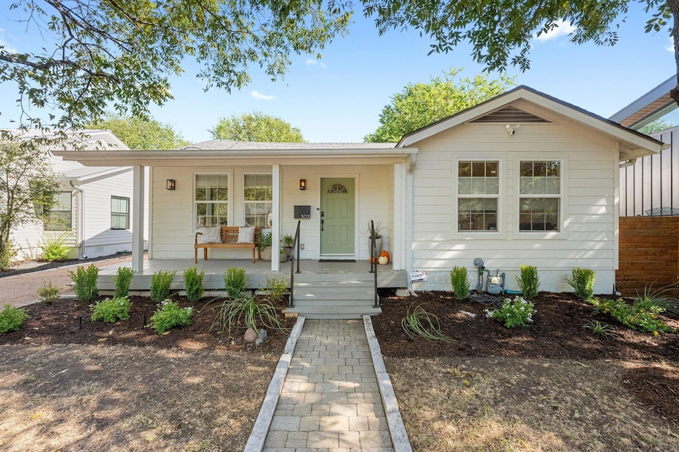 Under Contract $725,000