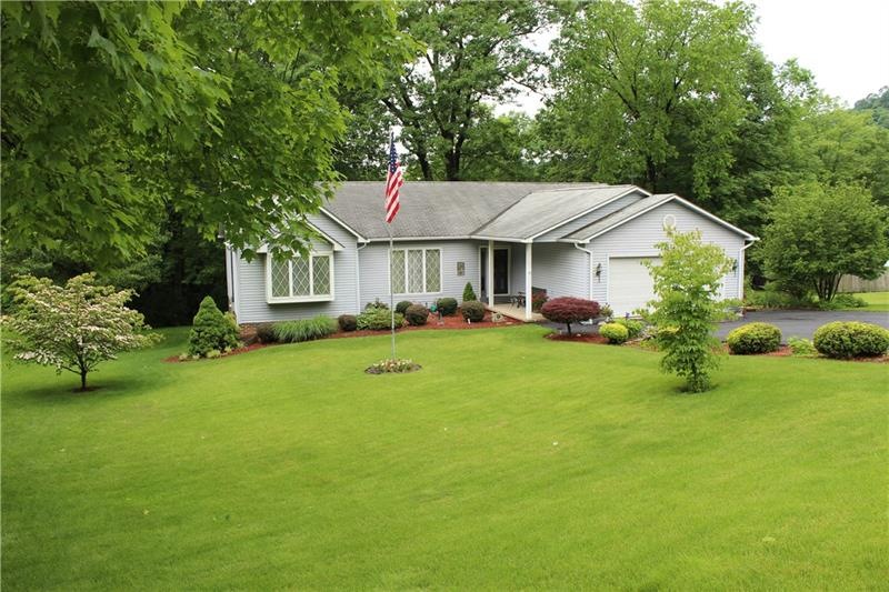 4338 Pine Hollow Rd, Trafford, PA 15085 - photo 1