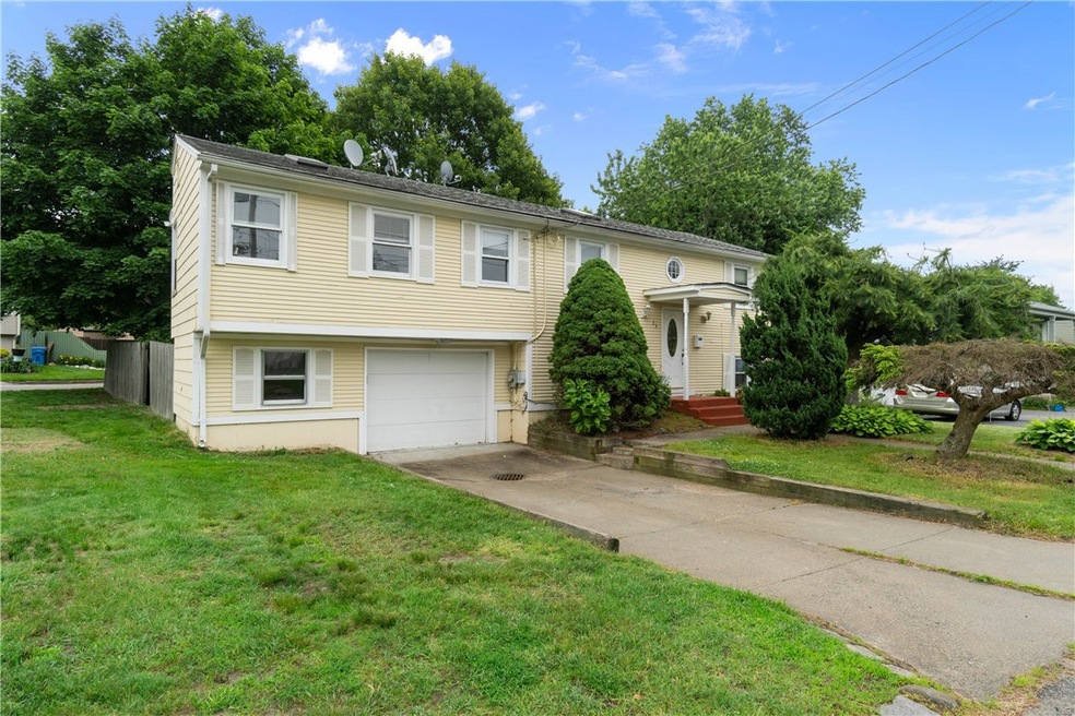 33 Eilein Ave, Cranston, RI 02920 - photo 1