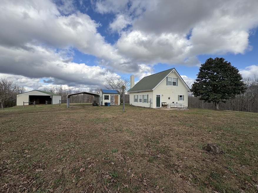 150 Limo View Ln, Hohenwald, TN 38462 - photo 1