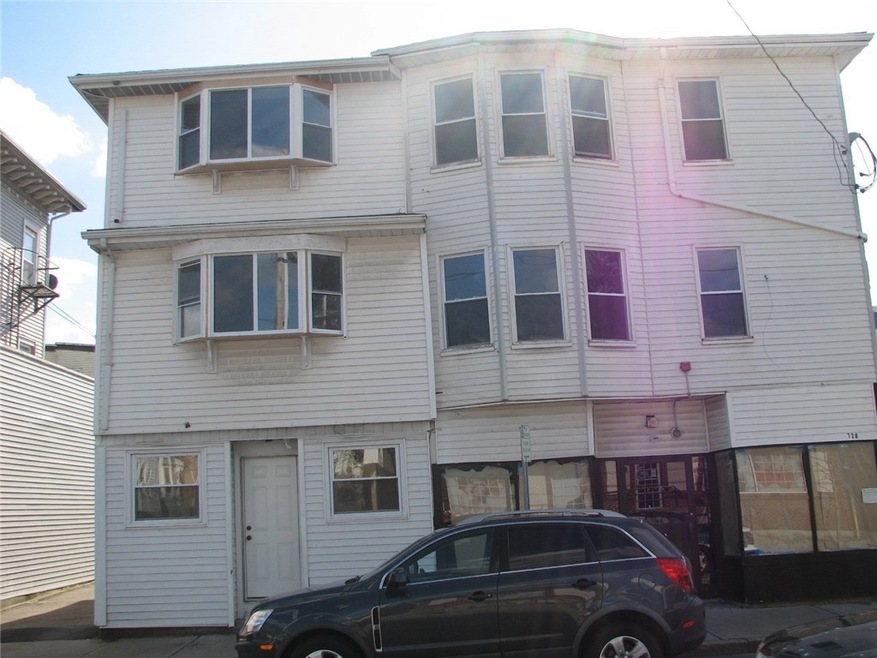 722 Dexter St unit 3, Central Falls, RI 02863 - photo 1
